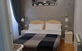 The Rome Suite